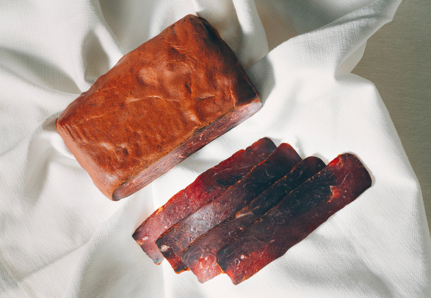 ბასტურმა — საუკუნეების სურნელი, ქართულად